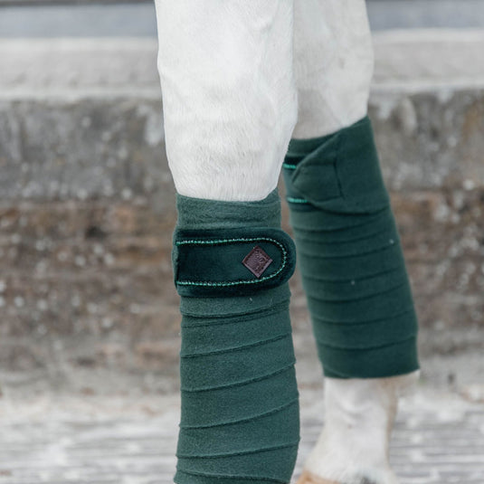 Kentucky Horsewear Polar Fleece Bandage Velvet Pearls