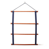 Grooming Deluxe Wooden saddle pad holder
