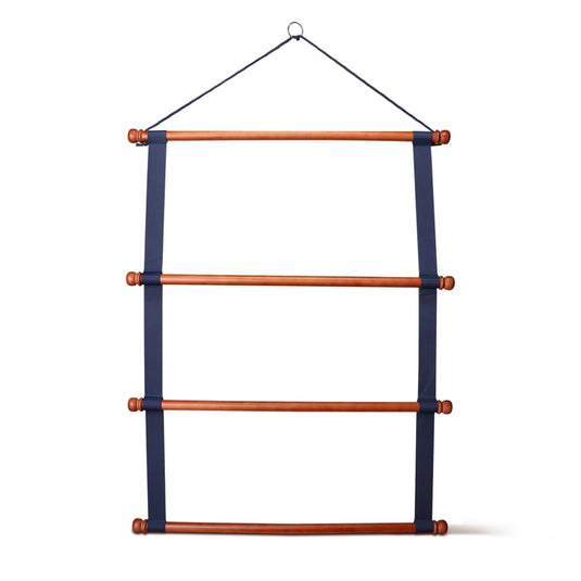 Grooming Deluxe Wooden saddle pad holder