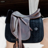 Skin Friendly Saddle Pad Velvet Dressage