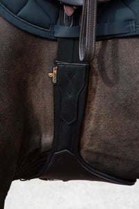 Kentucky Horsewear Anatomic Stud girth